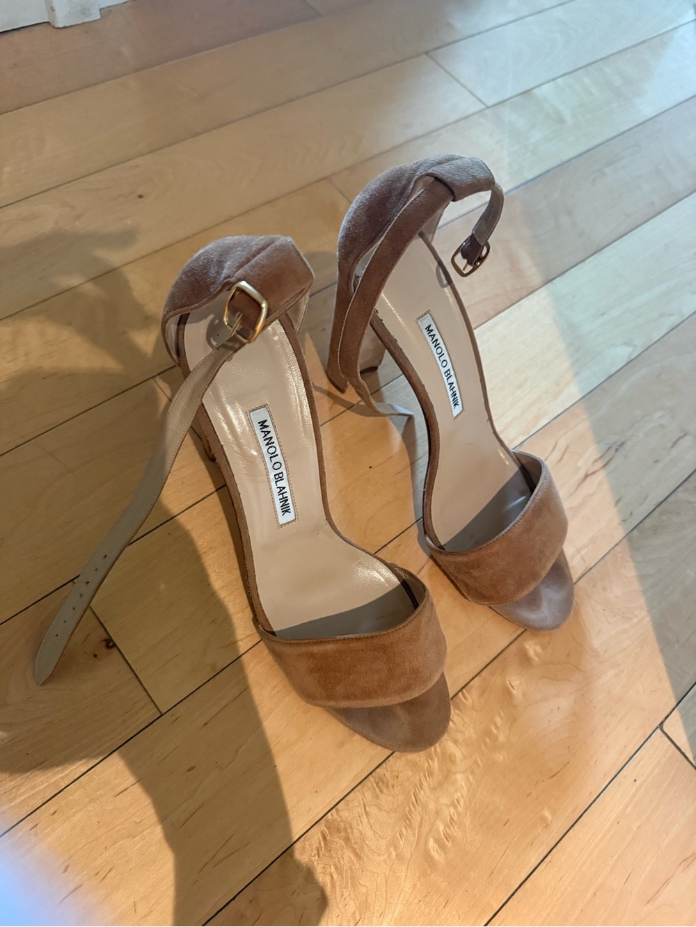 Manolo Blahnik Lauratop sandals